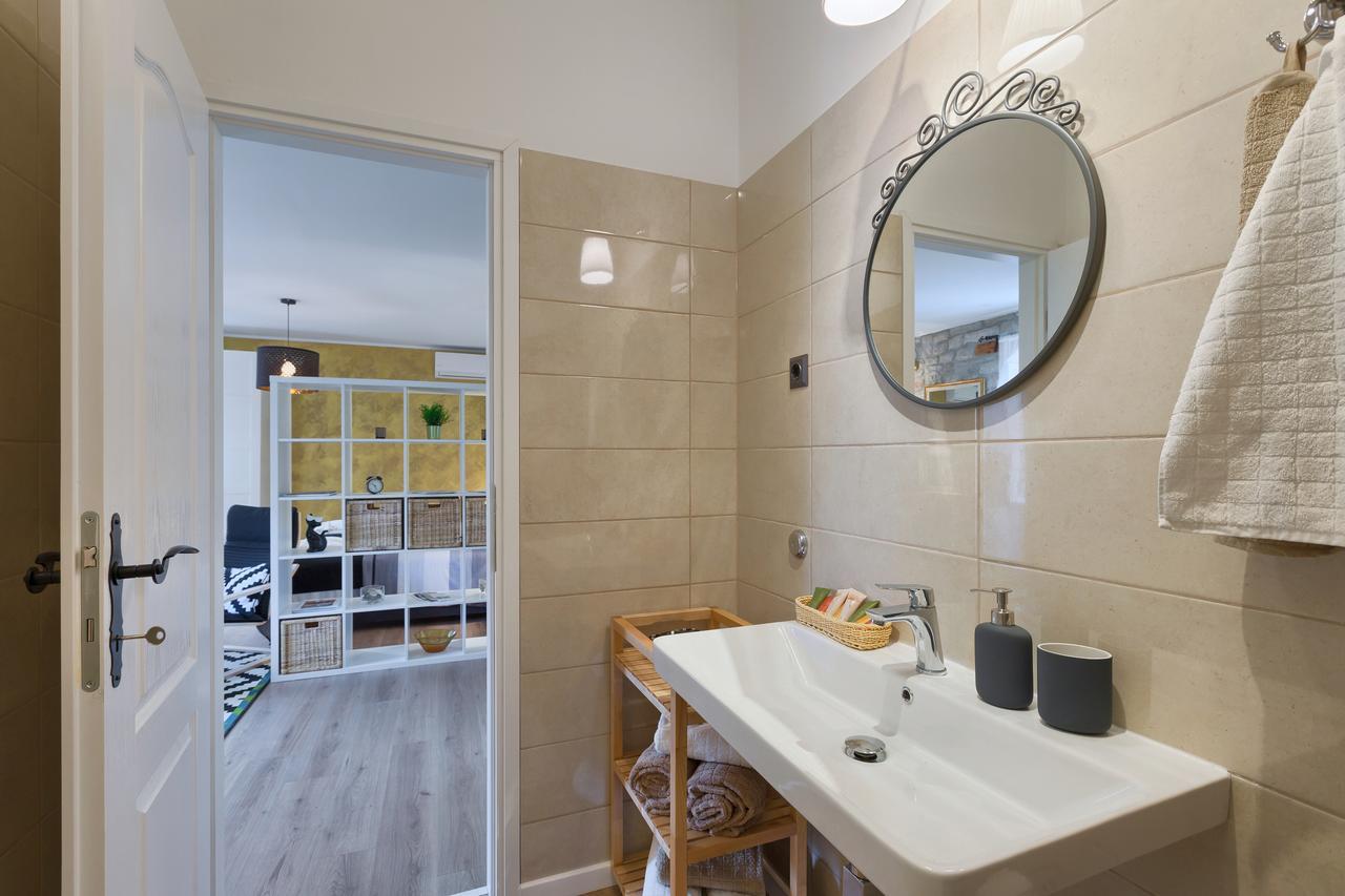 Luxury Apartment Fabris 로비니 외부 사진