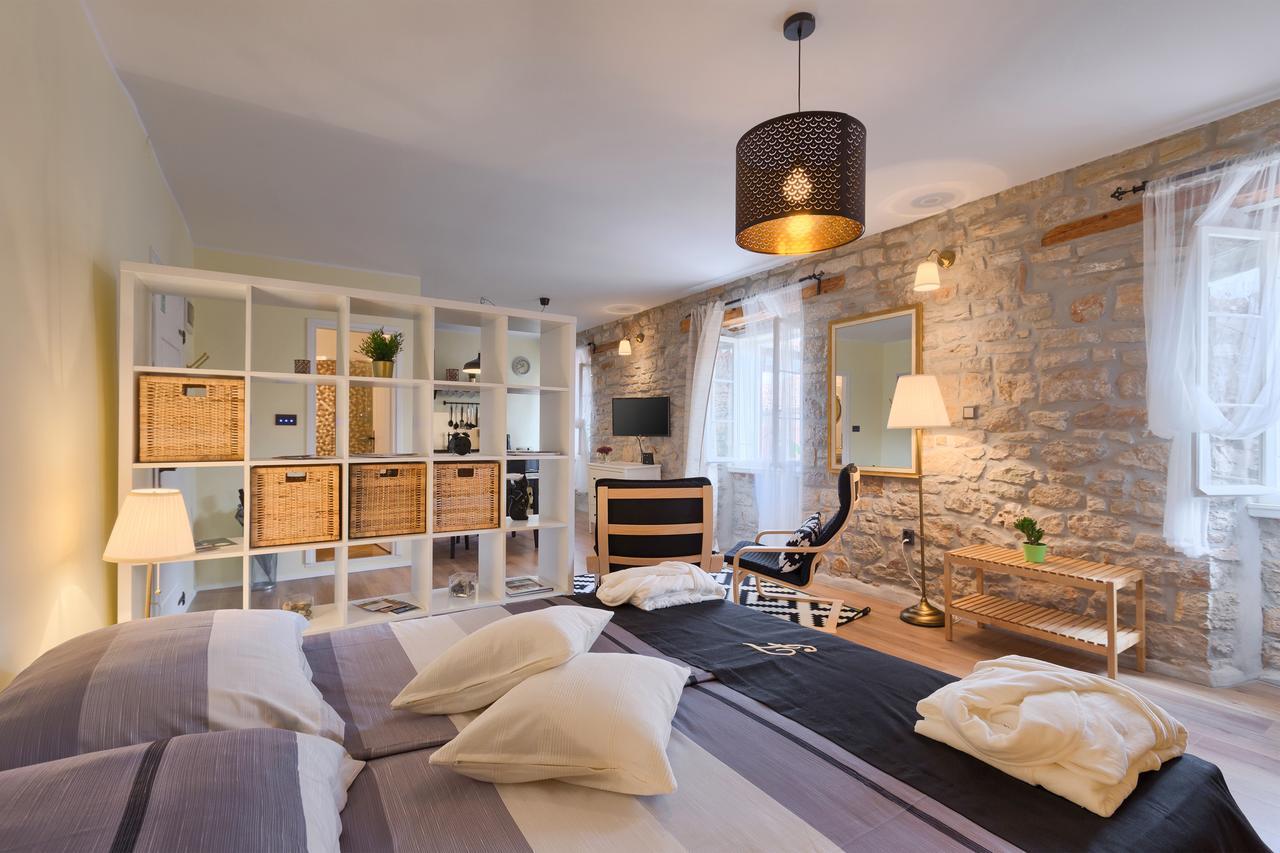 Luxury Apartment Fabris 로비니 외부 사진