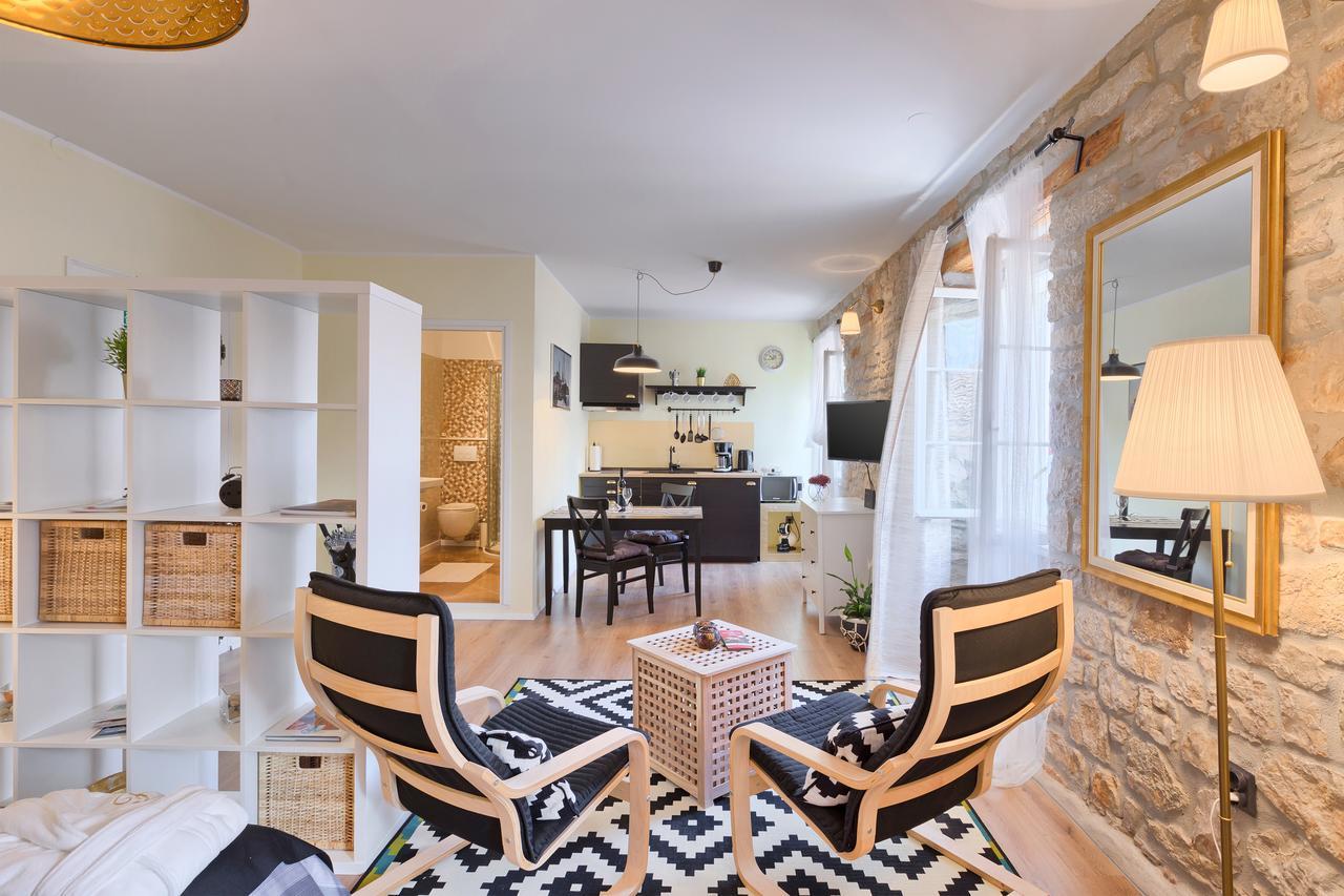 Luxury Apartment Fabris 로비니 외부 사진